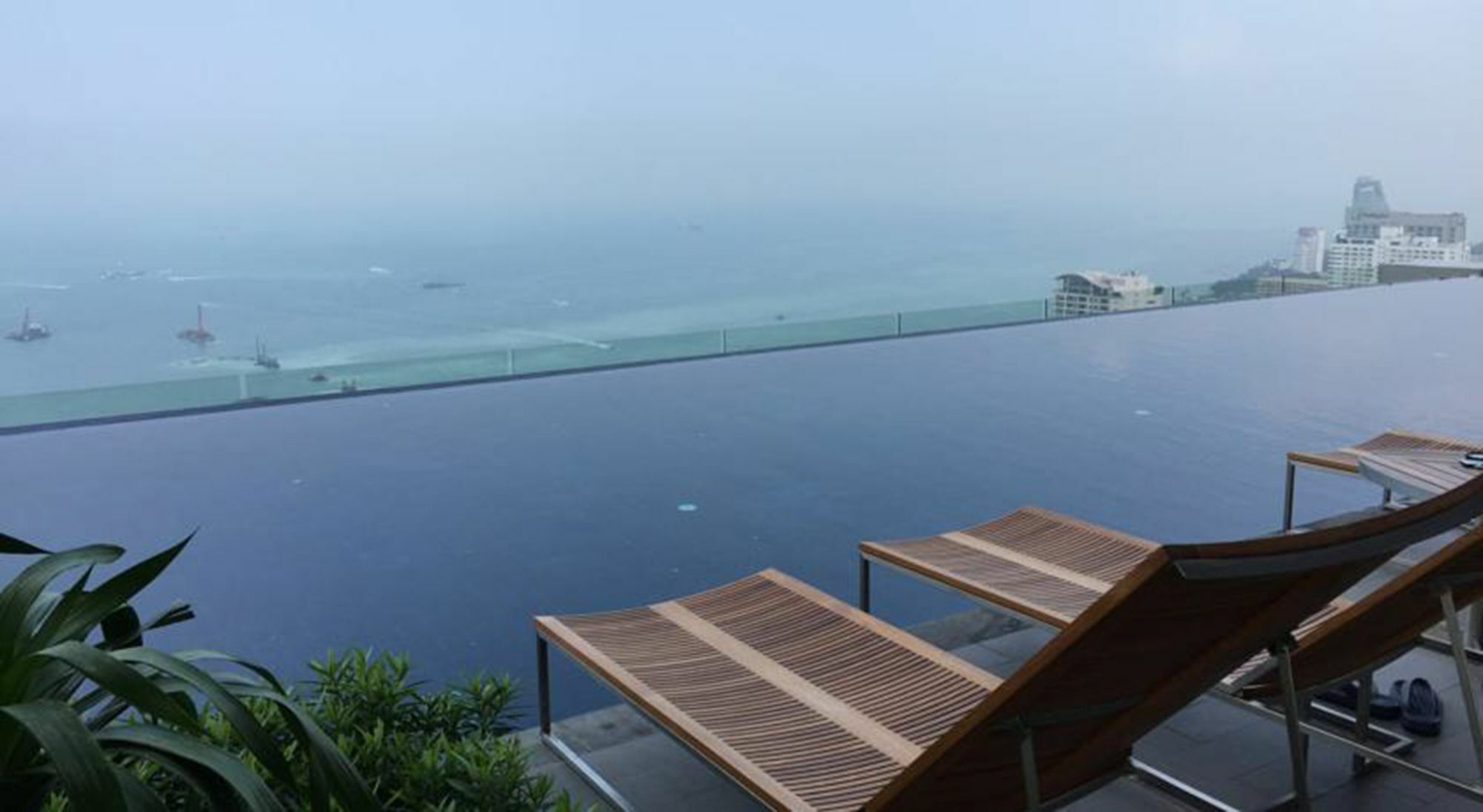 Centric Sea Pattaya By Uplus Eksteriør billede